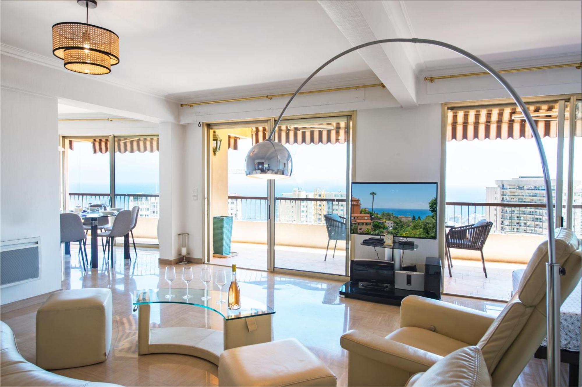 Apartment Monteverdi - 150 M2 - Frontiere Monaco - Parking Beausoleil